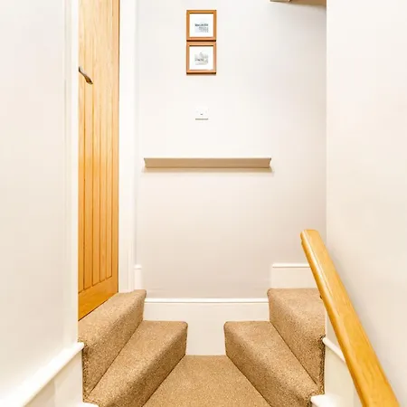 2 Bed In Ambleside Oc-Lr049