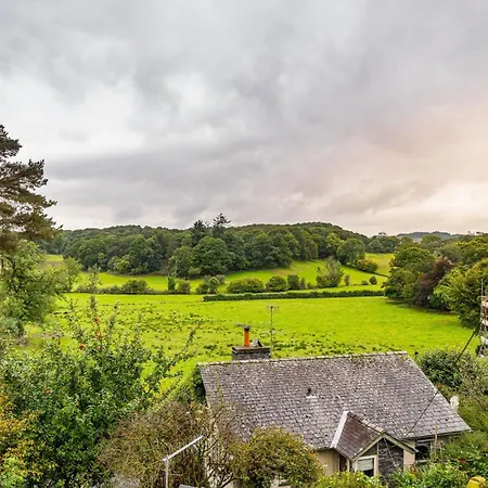 Prázdninový dům 2 Bed In Ambleside Oc-Lr049 *